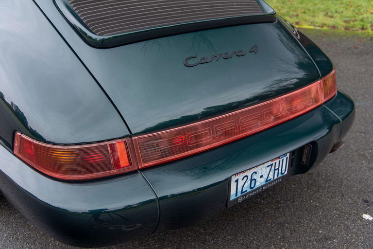 Porsche 964 Carrera 4