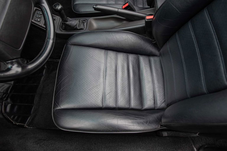 Porsche 964 Carrera 4