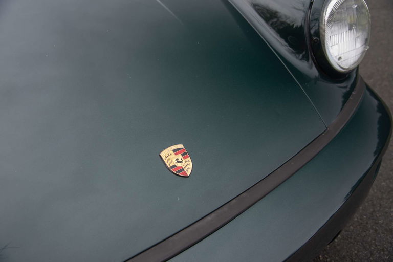 Porsche 964 Carrera 4