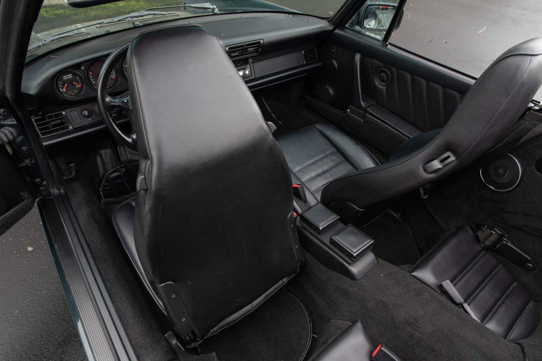 Porsche 964 Carrera 4