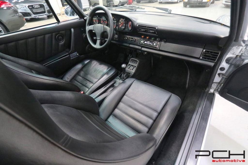 Porsche 964 Carrera 4