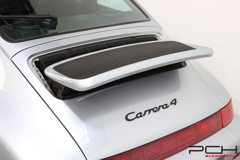 Porsche 964 Carrera 4