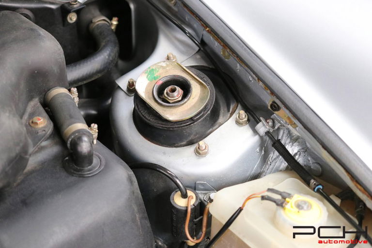 Porsche 964 Carrera 4