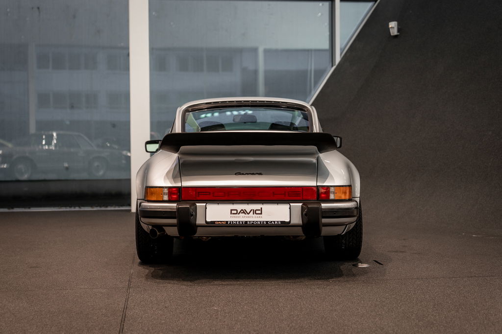 Porsche 911 Carrera 2,7
