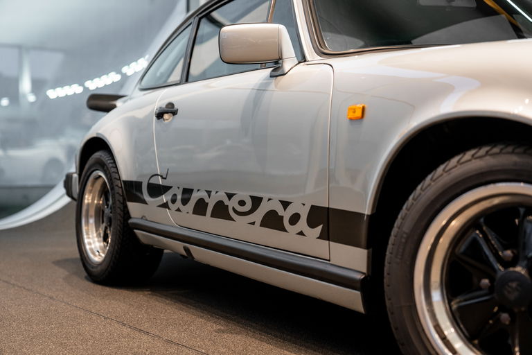 Porsche 911 Carrera 2,7