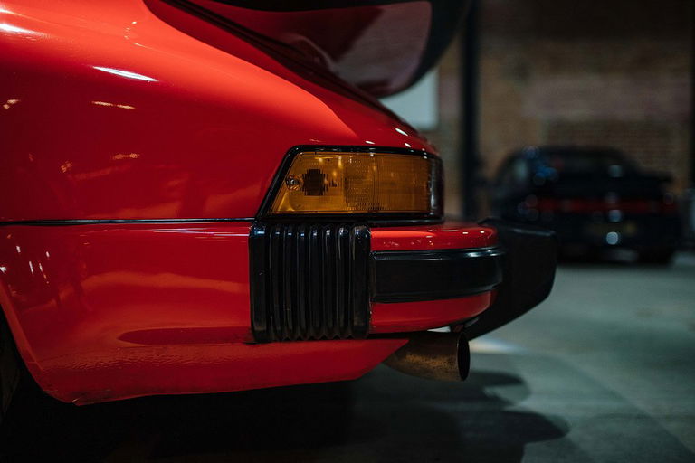 Porsche 911 Carrera 3.2