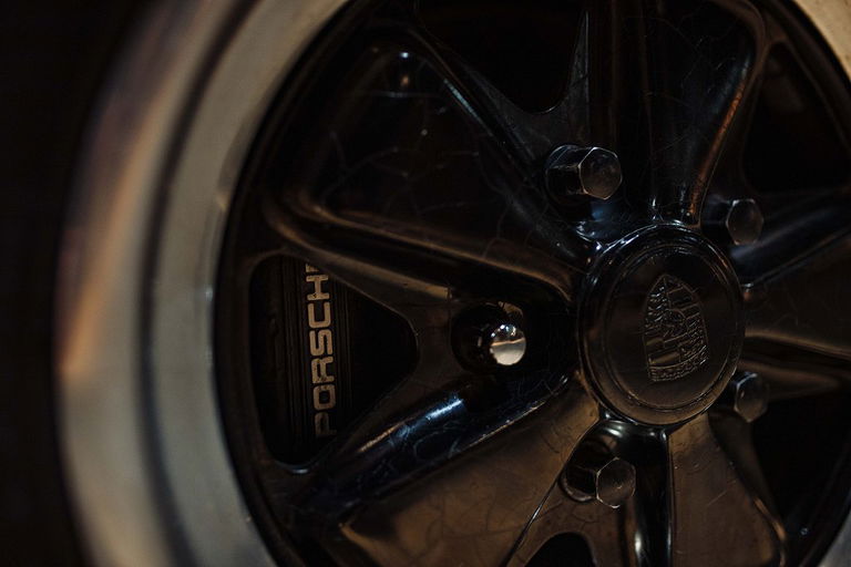 Porsche 911 Carrera 3.2