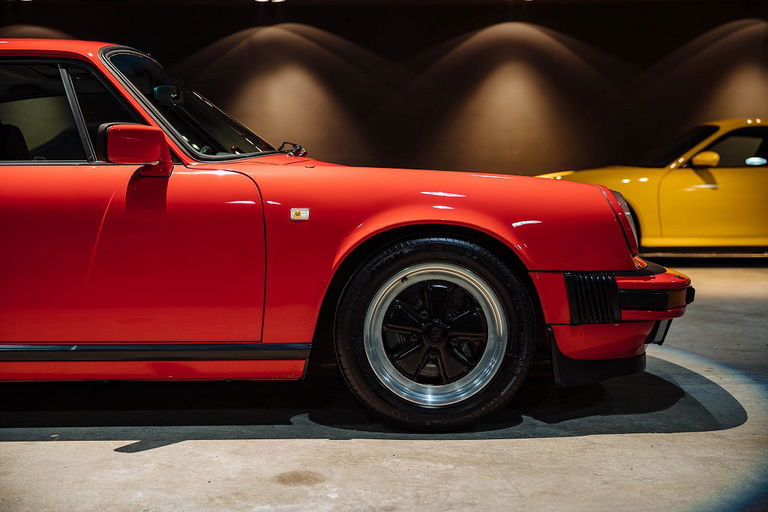 Porsche 911 Carrera 3.2