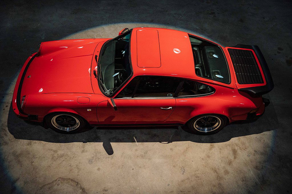 Porsche 911 Carrera 3.2