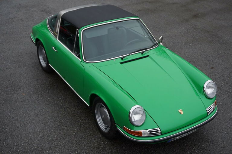 Porsche 911 E