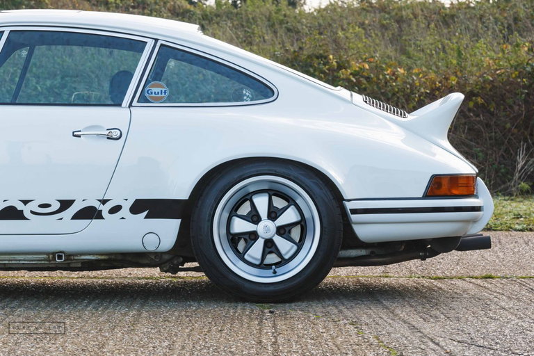 Porsche 911 Backdate