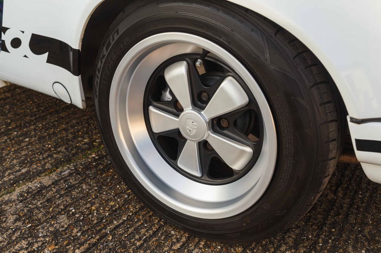 Porsche 911 Backdate