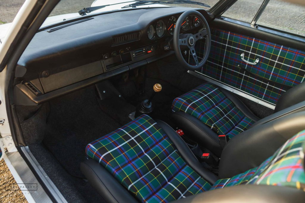 Porsche 911 Backdate