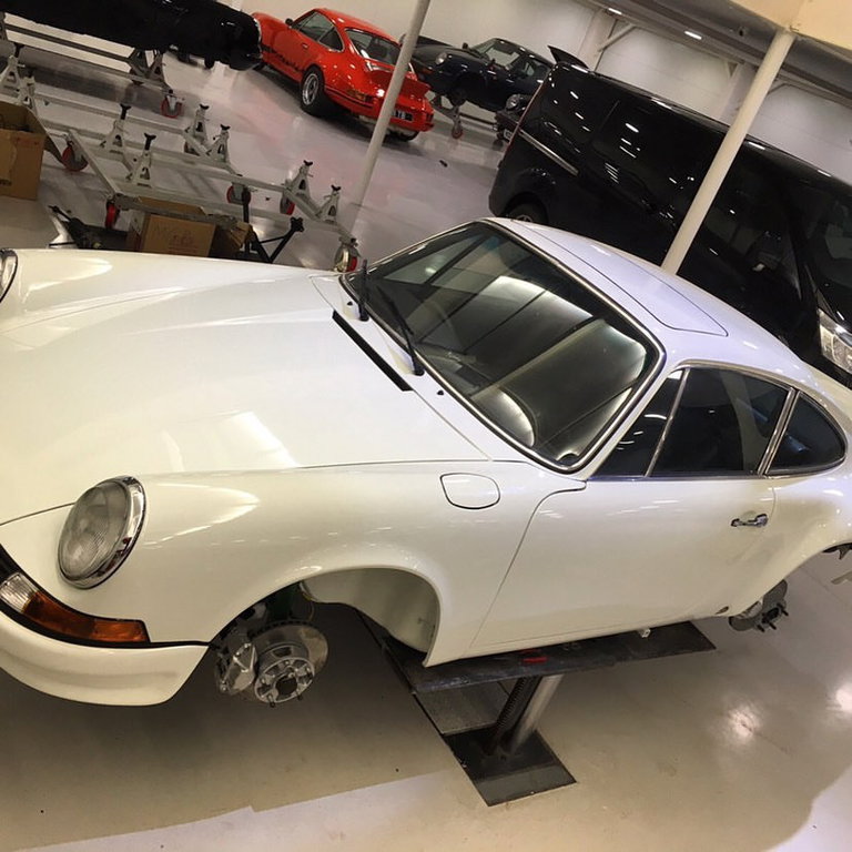 Porsche 911 Backdate