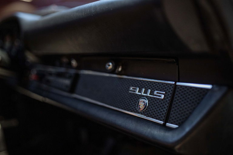 Porsche 911 S (F-Modell)