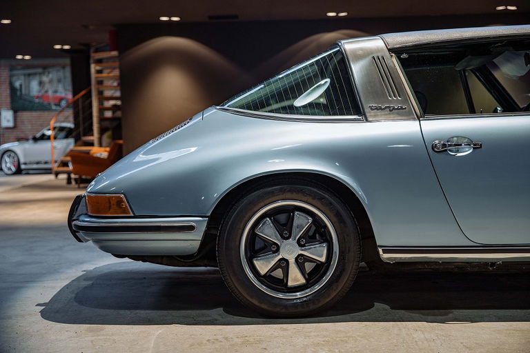 Porsche 911 S (F-Modell)