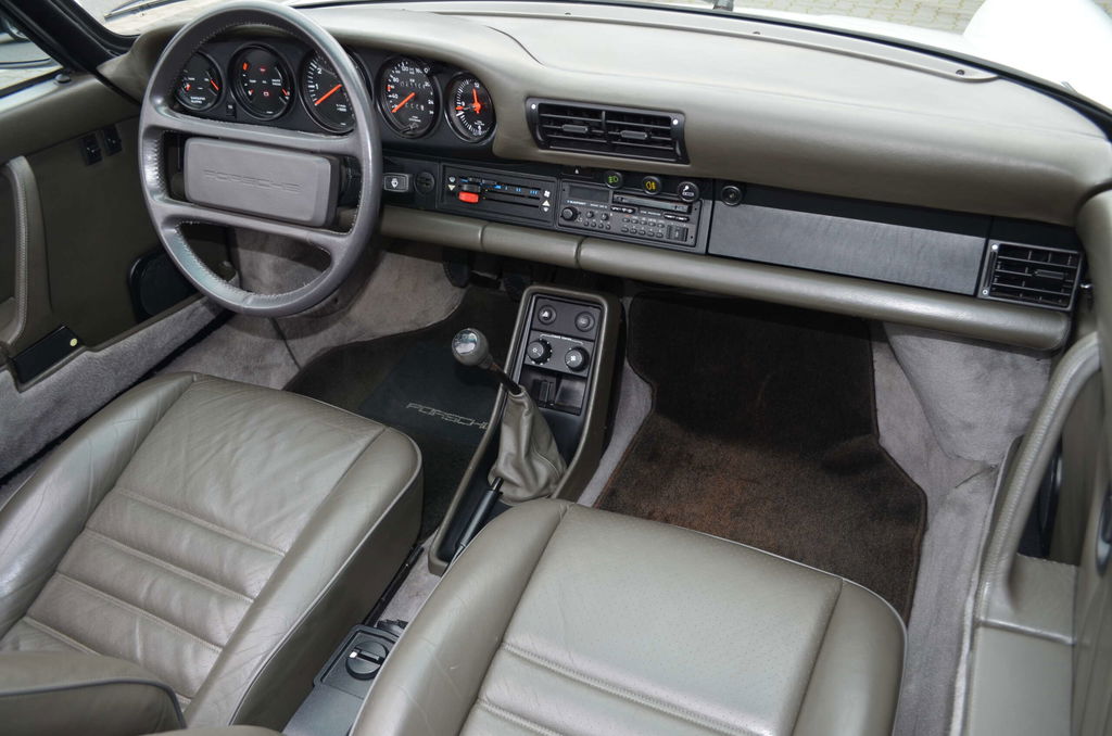 Porsche 911 Carrera 3.2