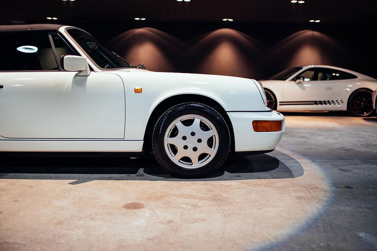 Porsche 964 Carrera 4