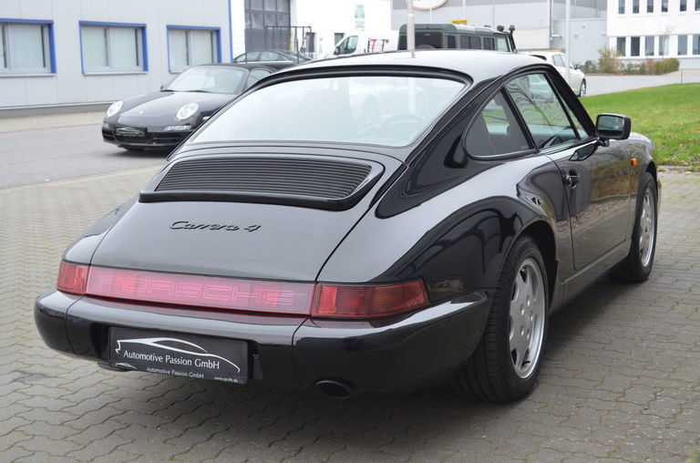 Porsche 964 Carrera 4