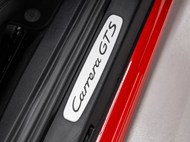 Porsche 991 Carrera GTS