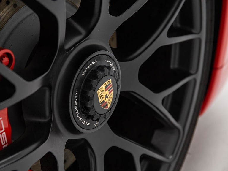 Porsche 991 Carrera GTS