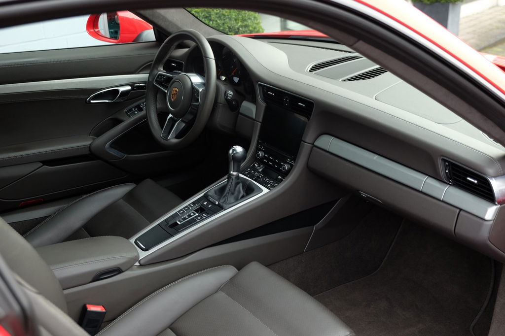 Porsche 991.2 Carrera 4