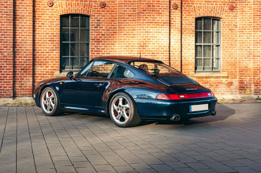 Porsche 993 Carrera 4S