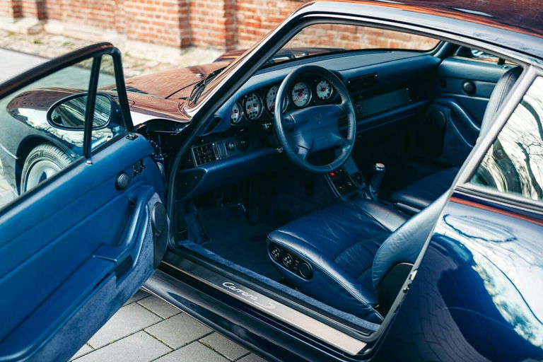 Porsche 993 Carrera 4S