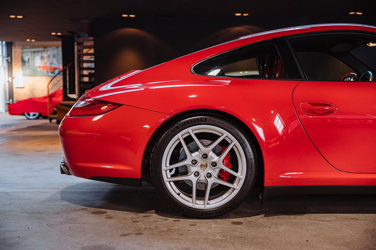 Porsche 997.2 Carrera 4S