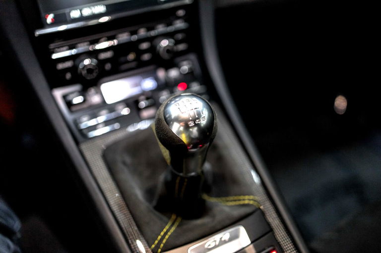 Porsche 981 Cayman GT4