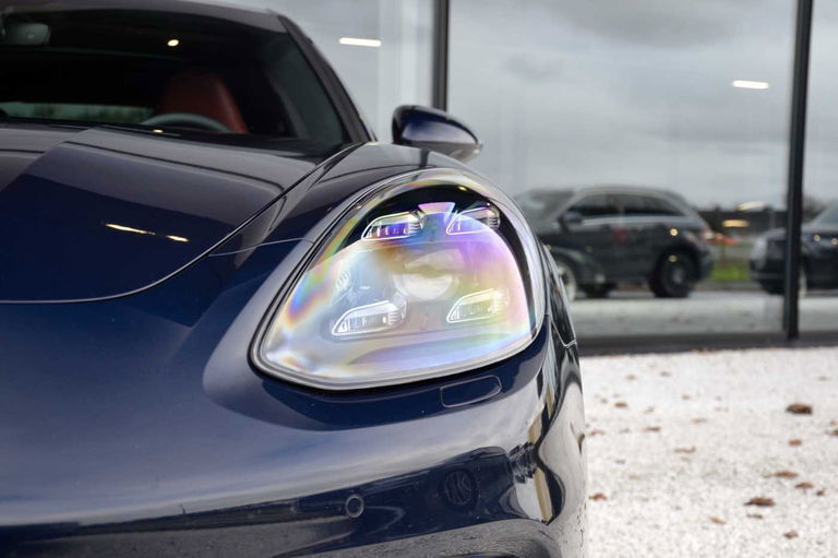 Porsche Panamera 4S