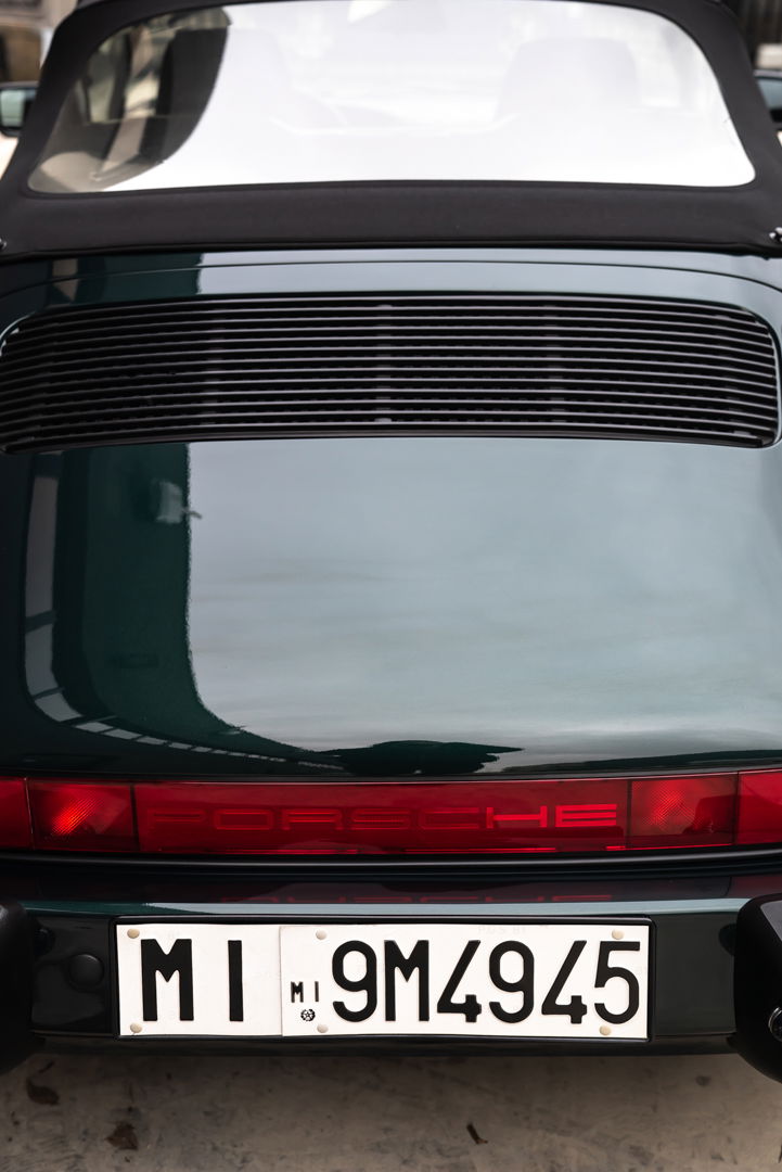 Porsche 911 Carrera 3.2 Speedster