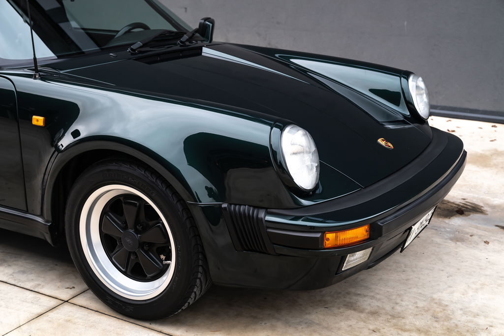 Porsche 911 Carrera 3.2 Speedster