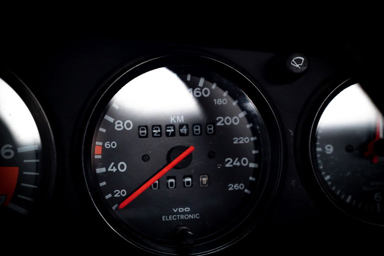 Porsche 911 Carrera 3.2 Speedster