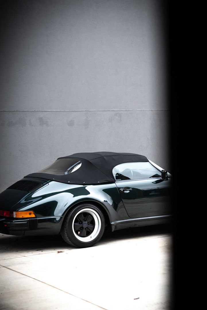 Porsche 911 Carrera 3.2 Speedster