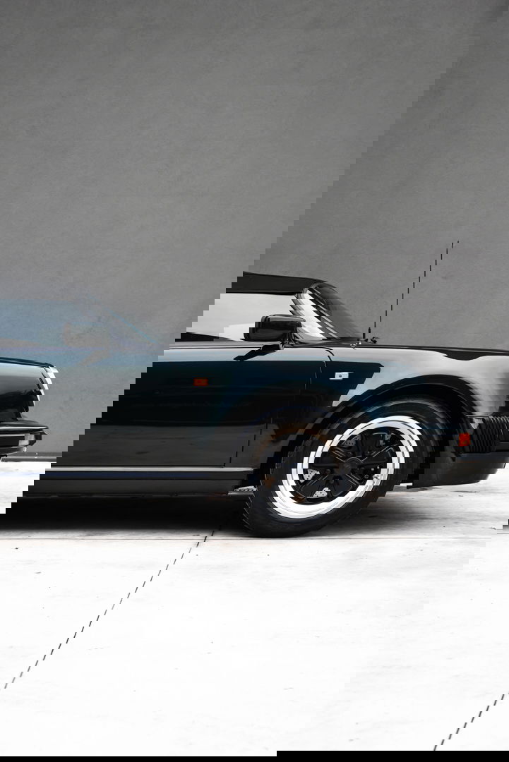 Porsche 911 Carrera 3.2 Speedster