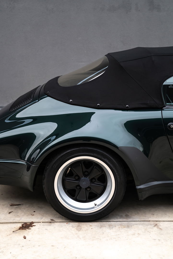 Porsche 911 Carrera 3.2 Speedster