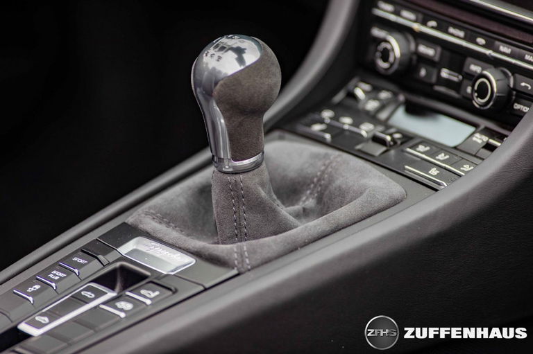 Porsche 981 Boxster Spyder