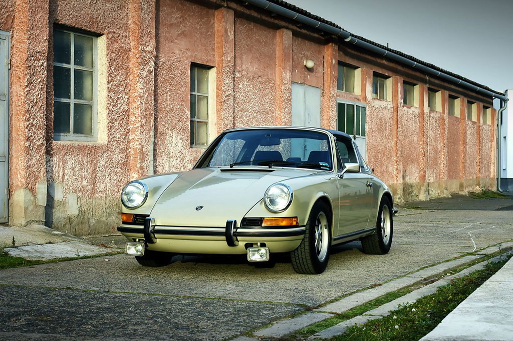 Porsche 911 E