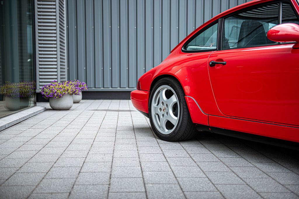 Porsche 964 Carrera 4