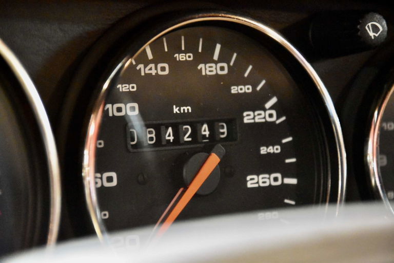 Porsche 964 Carrera 4