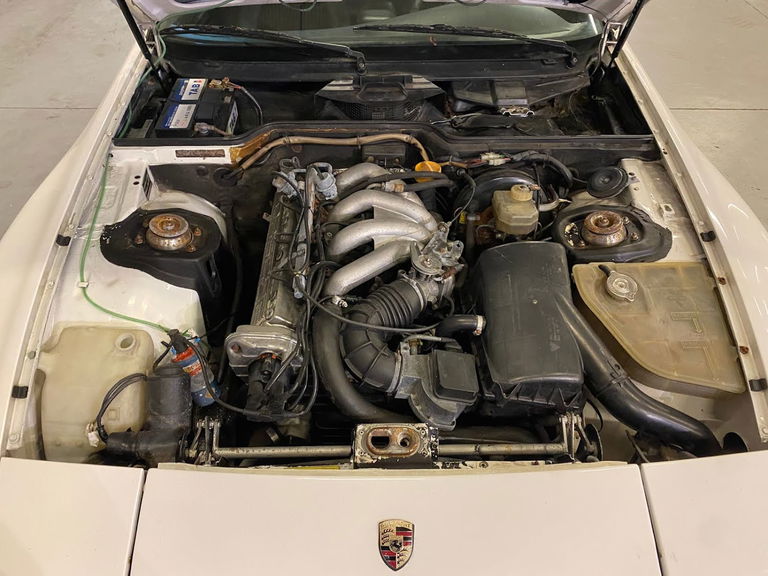 Porsche 944 Coupé