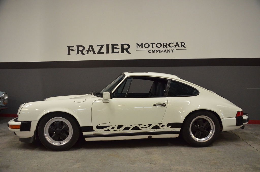 Porsche 911 Carrera 3.2 (US)