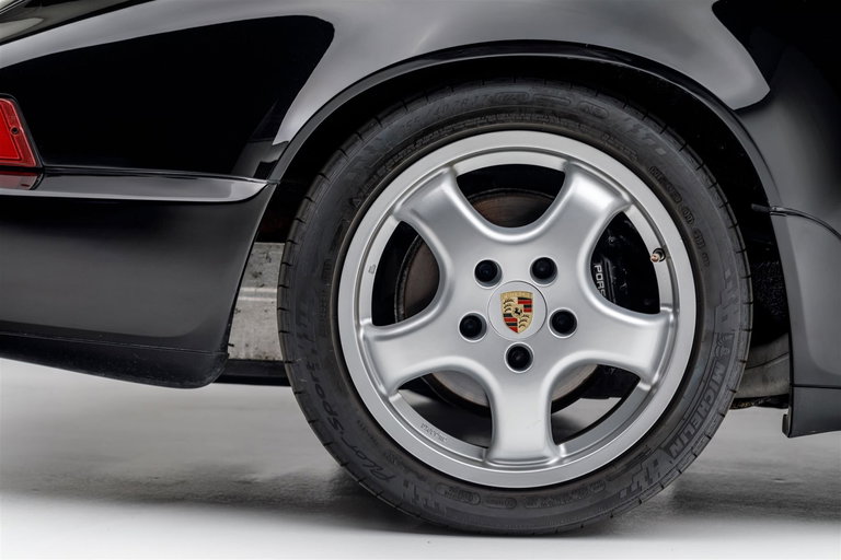 Porsche 964 Carrera 4