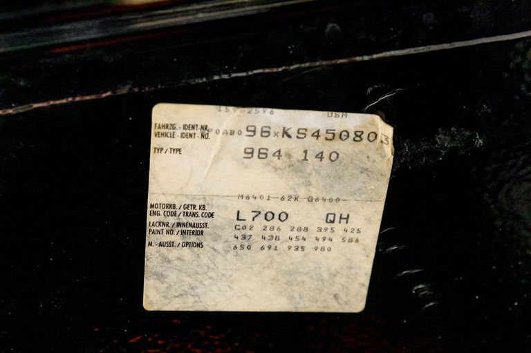 Porsche 964 Carrera 4