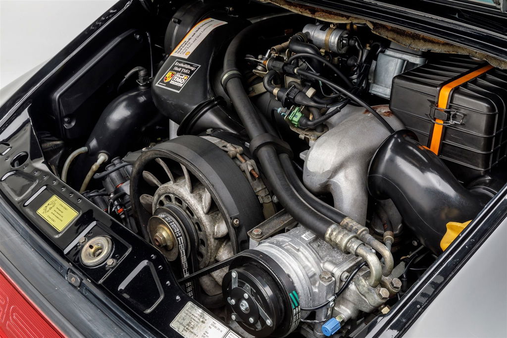 Porsche 964 Carrera 4