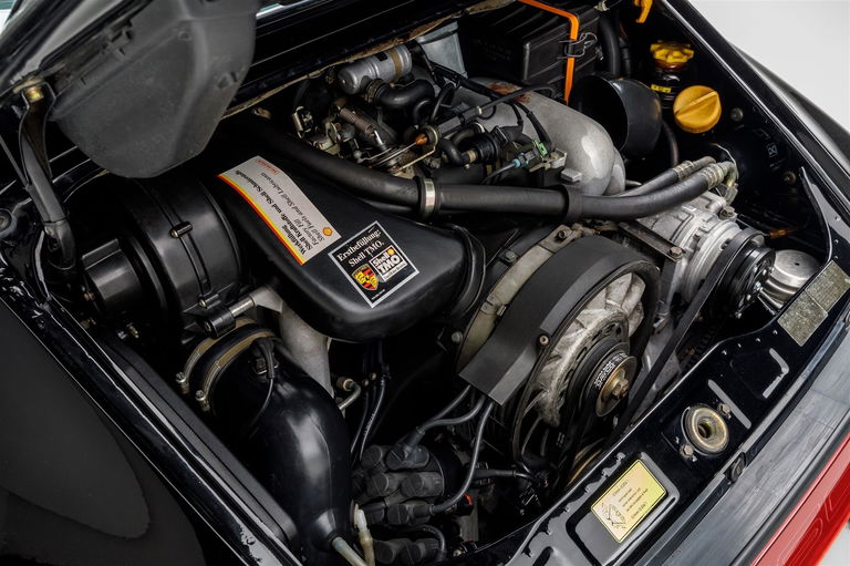 Porsche 964 Carrera 4