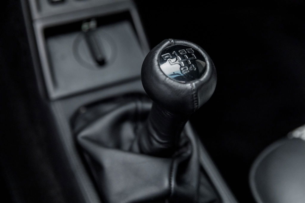 Porsche 964 Carrera 4