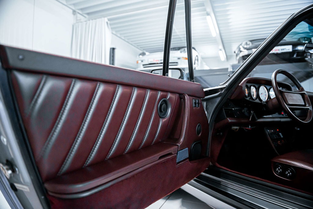 Porsche 911 Turbo Flachbau