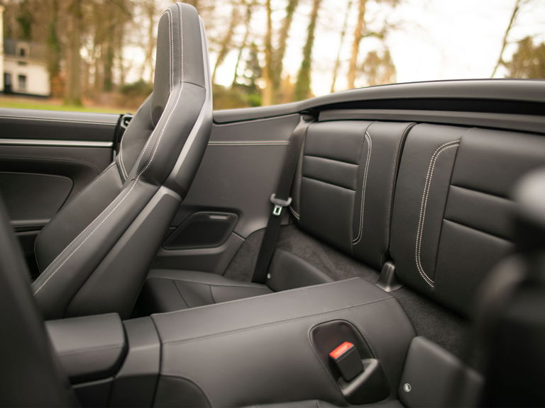 Porsche 992 Carrera 4S